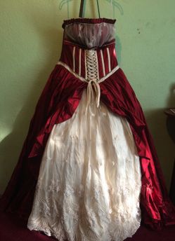 Size 8-9 Quinceañera dress, red