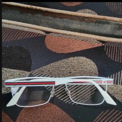 GUCCI GLASSES UNISEX $125
