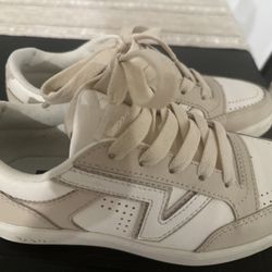 Vans Loland Size 5.5 Women 