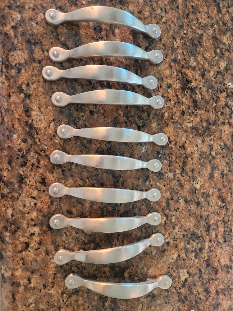 Stainless Steel Knobs and Pulls