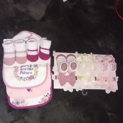 Baby Booties With Bibs And Bows 