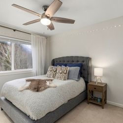 Bed Frame And Mattress Queen. 