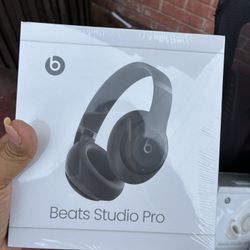 Brand New Beats Studio Pro 