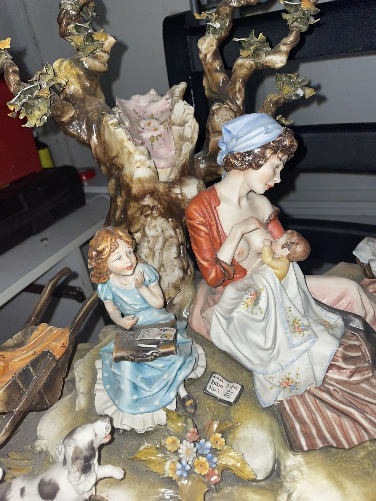 Maternita COLLEZIONE PORCELLANE S. AGOSTINO. Capodimonte