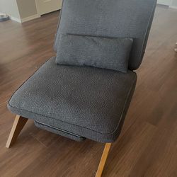Charcoal gray manual recliner - New