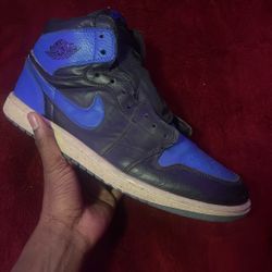 Jordan 1 Mid Hyper Royal Tumbled Leather Size 12