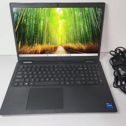 Dell latitude 3520 intel core i5-1135G7 @2.40GHz 256GB SSD and 16GB of ram. Windows 11pro 