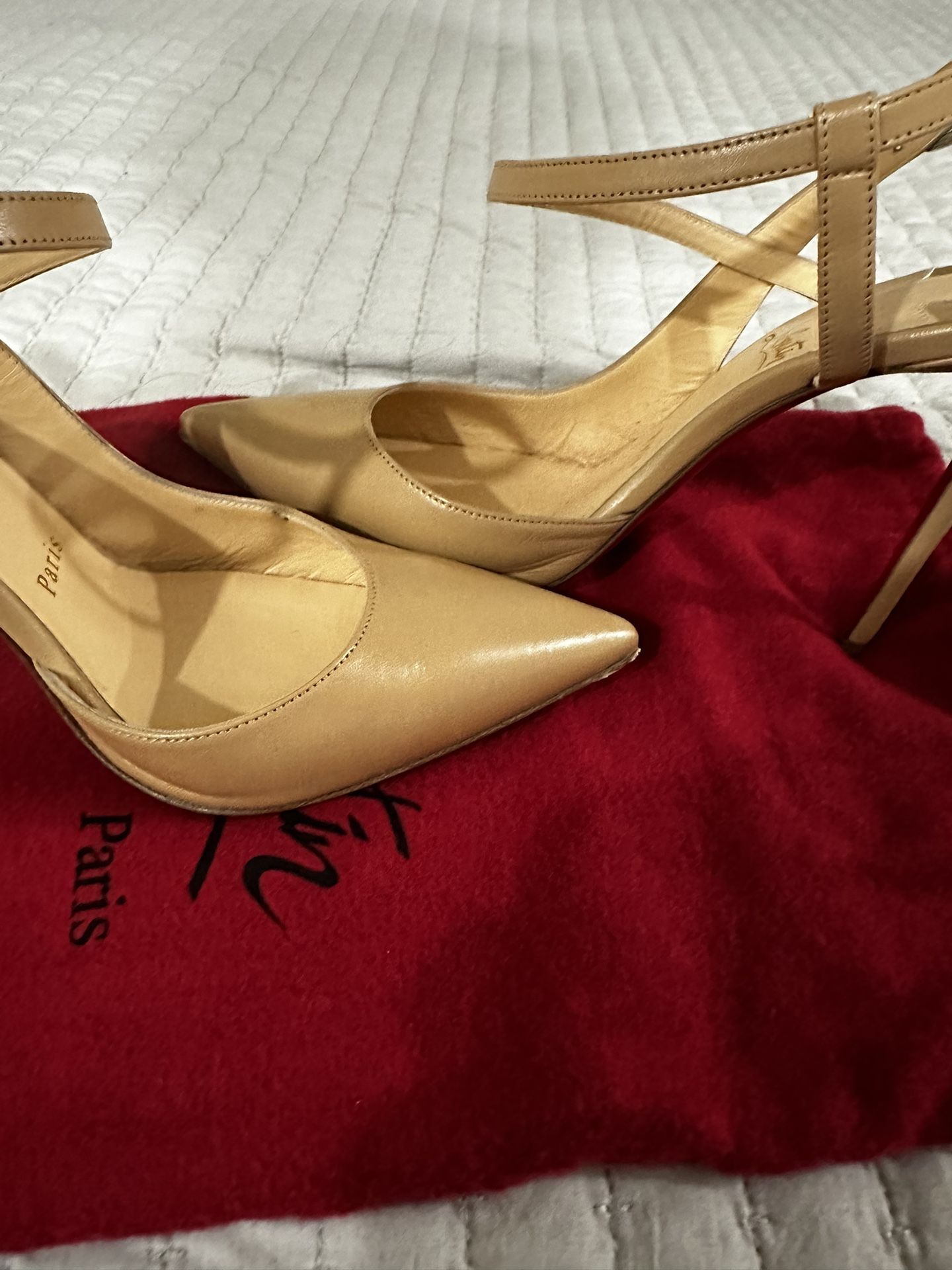 Christian Louboutin Heels 37