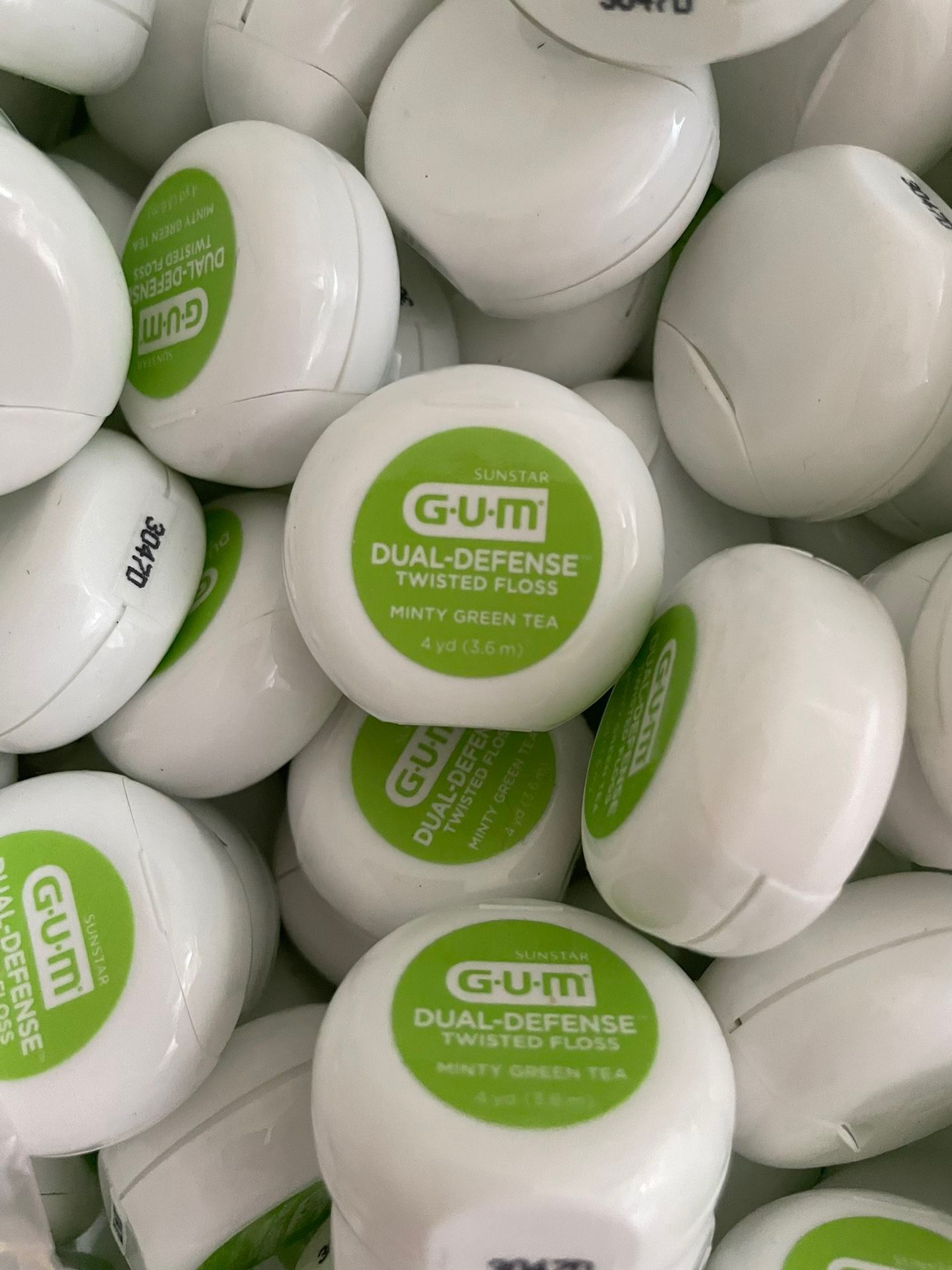 Bulk deal! 225 Packs of GUM Dual-Defense Twisted Dental Floss!