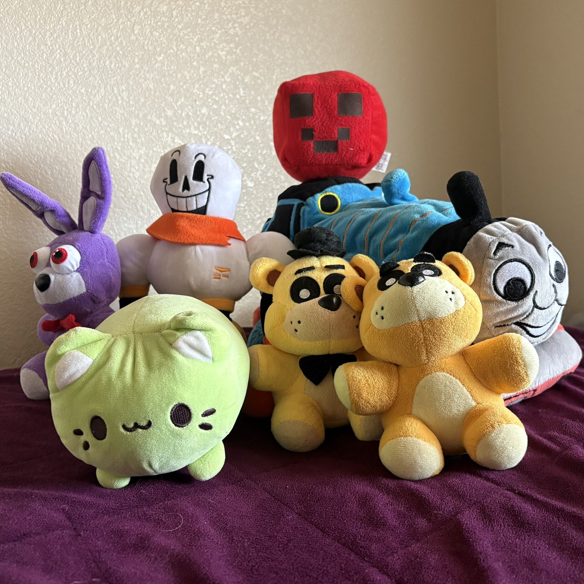 Plush Set ($4 each)