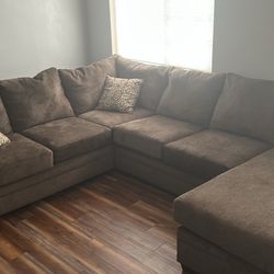 Oversized Sectional Couch 