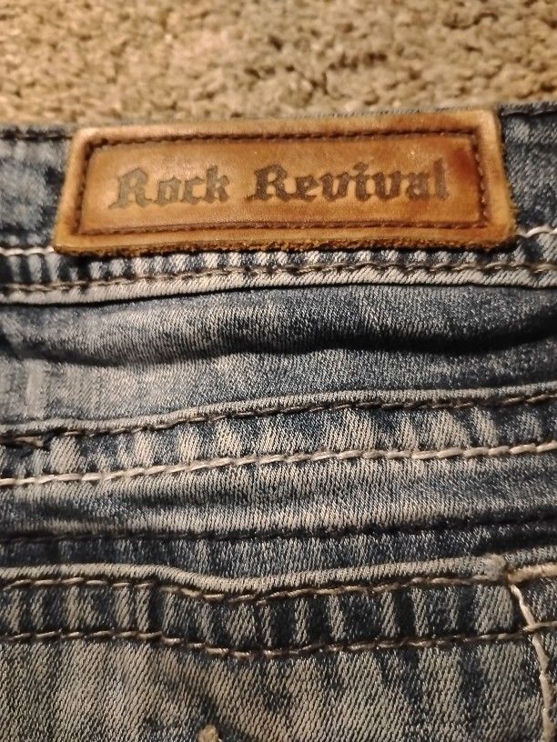 ROCK REVIVAL 33Boot Cut Shorts