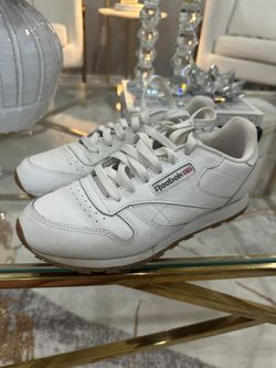 Reebok White Classic Tennis Shoes