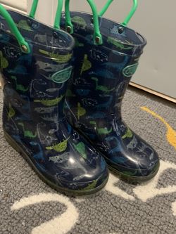 Rain Boots Size 10