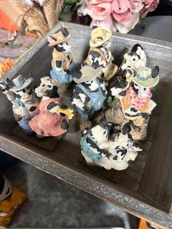 Western country cow figuring set
