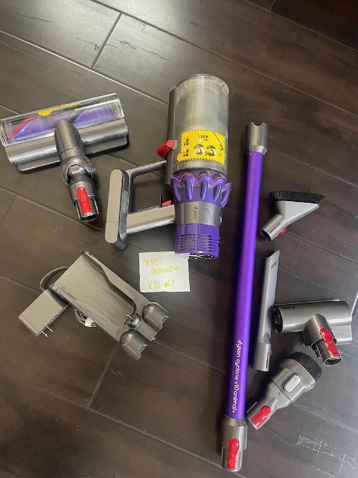 Dyson V10 Animal+ (Purple) vacuum Good Condition With Accessories PRICE FIRM