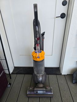 Dyson DC40 Multi Floor Upright Vacuum.