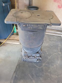 Rare vintage wood coal stove heat exchange