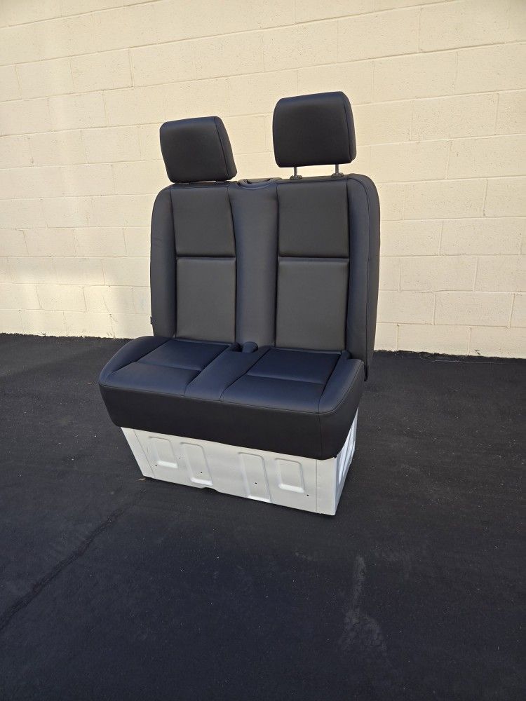 Sit  For Sprinter  Van