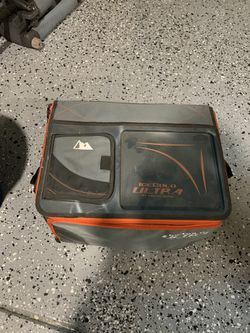 Ice chest 10$