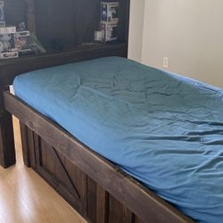 Free Captain’s Bed