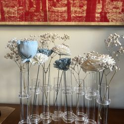 Bud vase