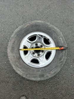 (2) Chevy 6 Lug Wheels And Tires