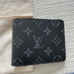 LV Multiple wallet- Brand New Full holiday Packaging