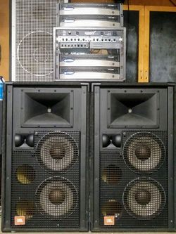 JBL speakers for in Duvall, WA - OfferUp
