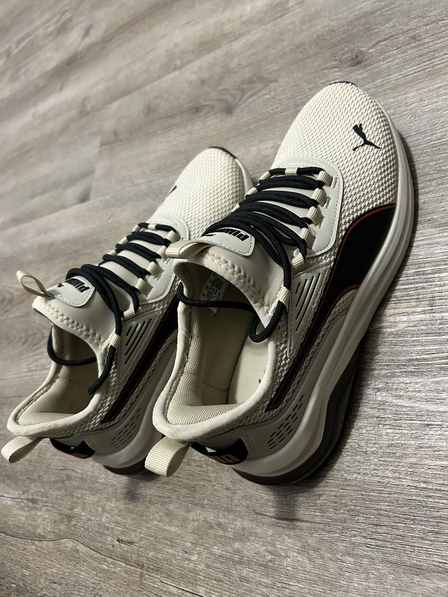 Pumas Shoes