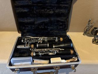 Buescher Student clarinet