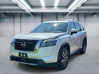 2022 Nissan Pathfinder