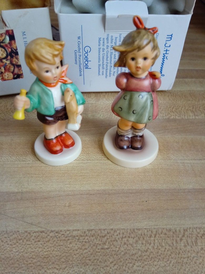 Pair Of Hummel Figurines