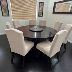 Large Round Dining table