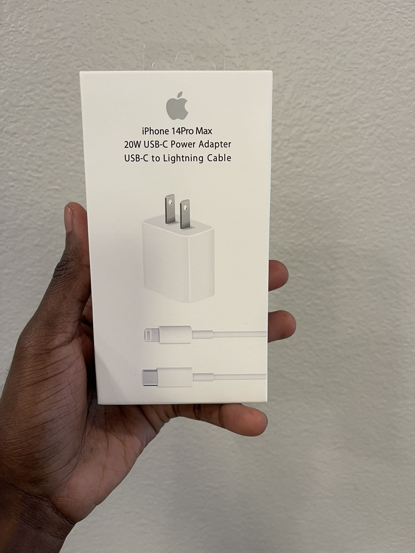 20W USB-C Power Adapter & Lighting Cable Set