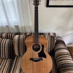 Taylor 114e Acoustic electric