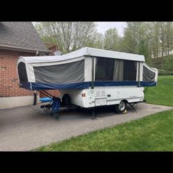 2006 Fleetwood Santa Fe 