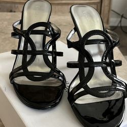 NEW - CALVIN  KLEIN Black Patent Women’s Sandals Size 7 1/2 from Macy’s , Org. &75