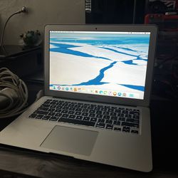 MacBook Air Laptop 2014