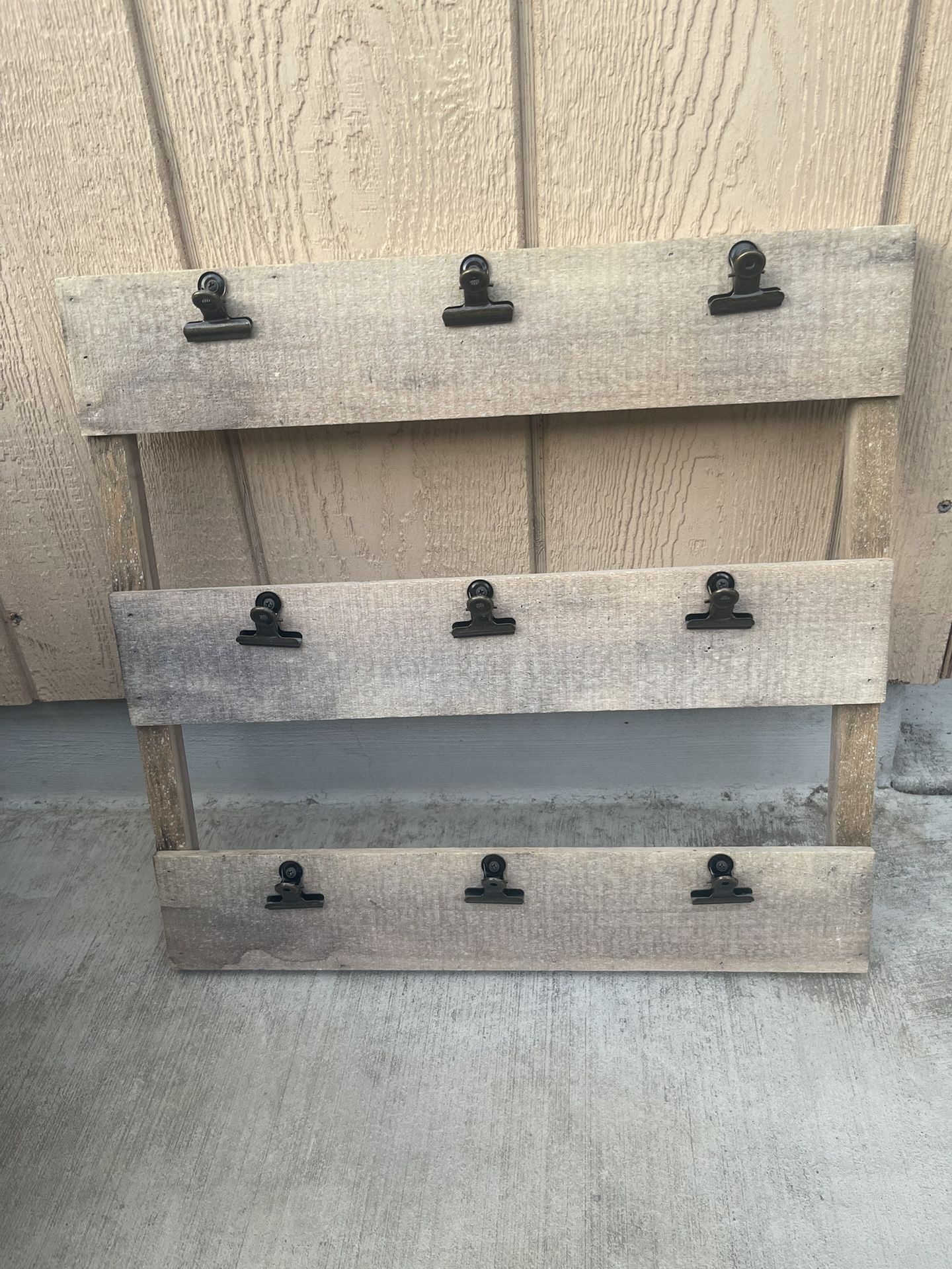 Frame with Clips