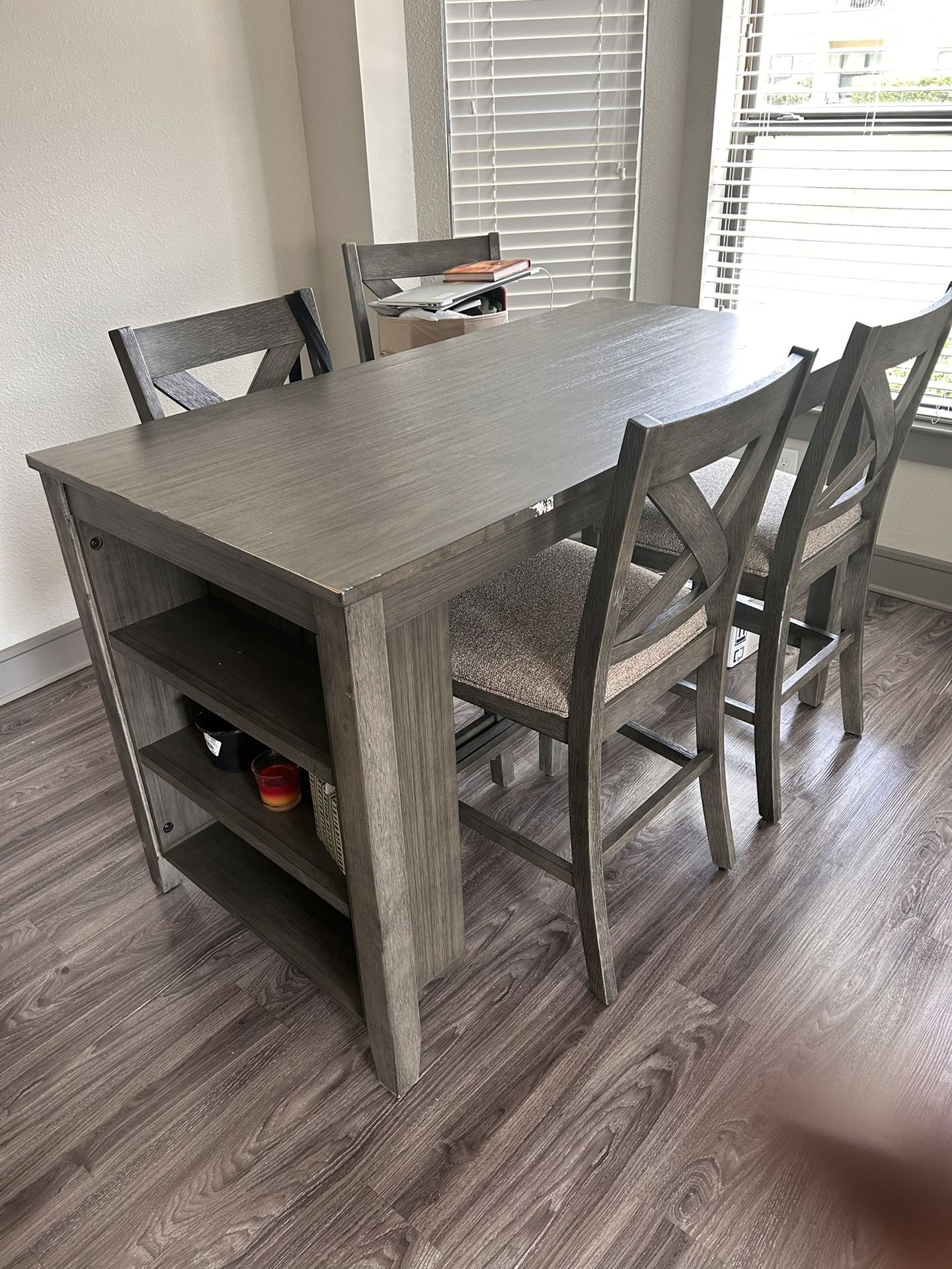 Table Set And Sectional