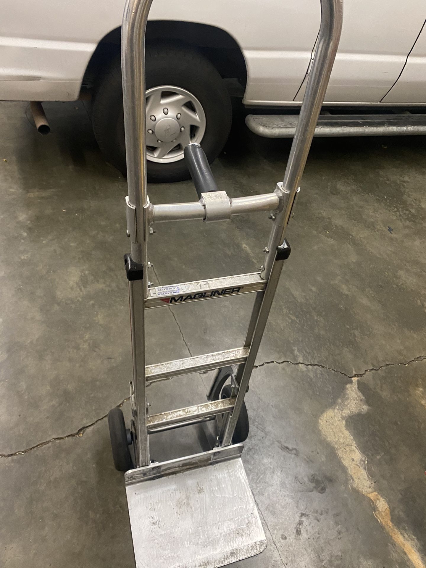 Aluminum Hand Truck