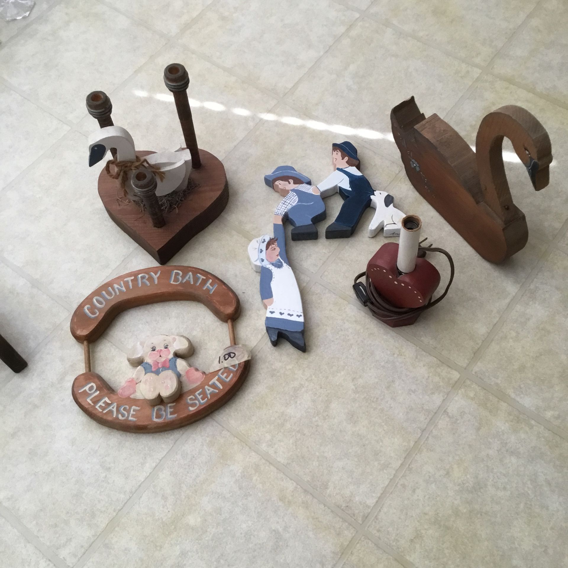 Wooden Country Items(5) All 5 For 5.00