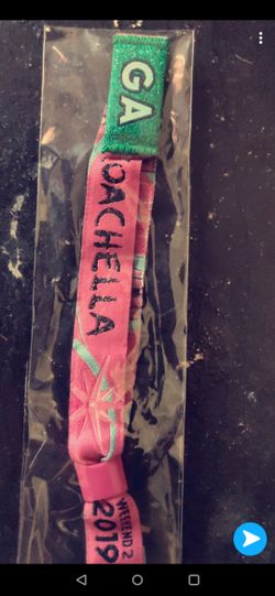 HMU IF YOU GOT A WRISTBAND FOR ONLY Saturday and Sundays