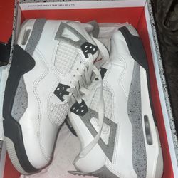 Jordan 4s Retro