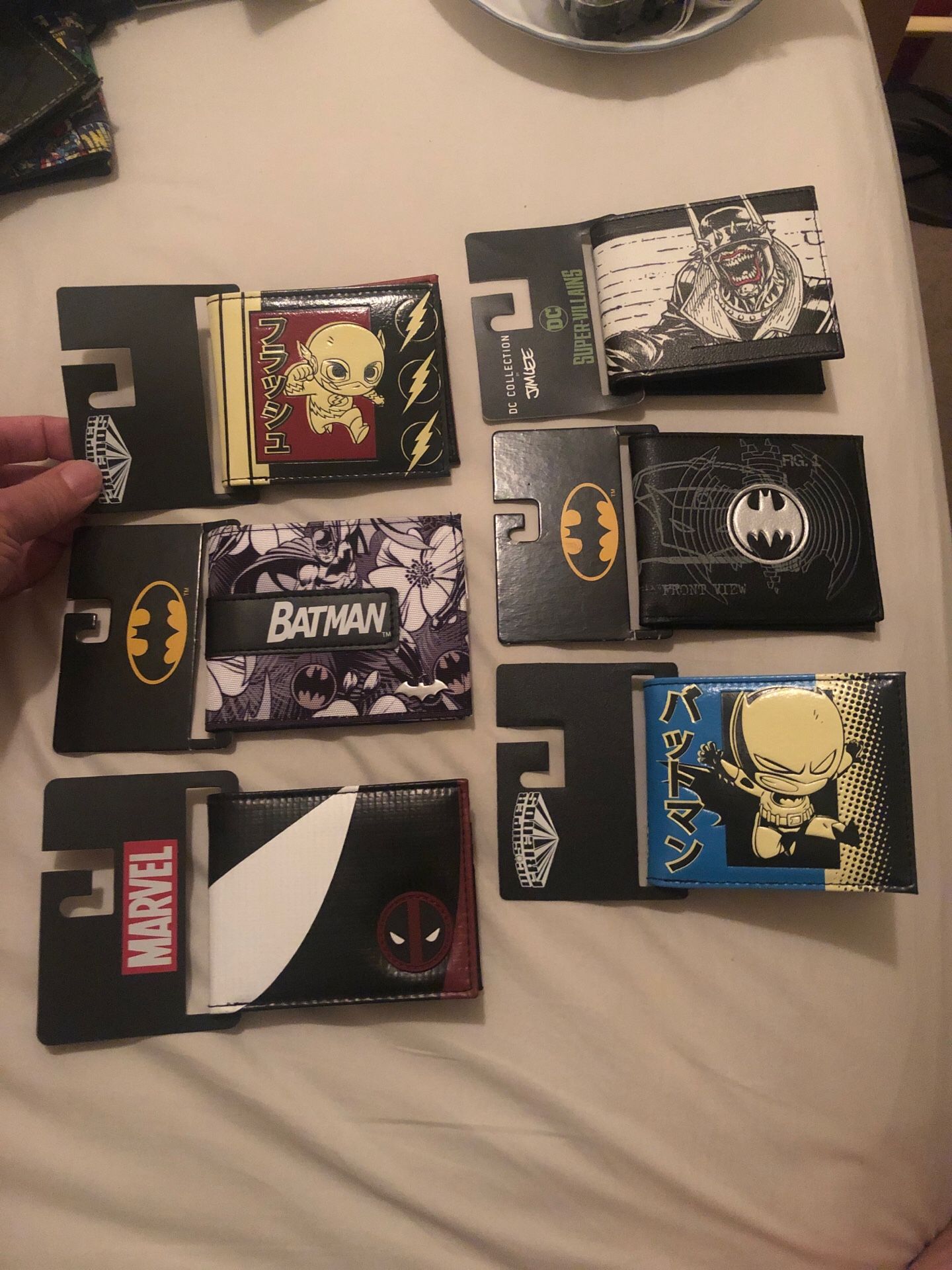 DC and Marvel wallets