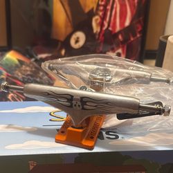 Independent Elijah Berle Pro Standard 149 Skate Trucks 