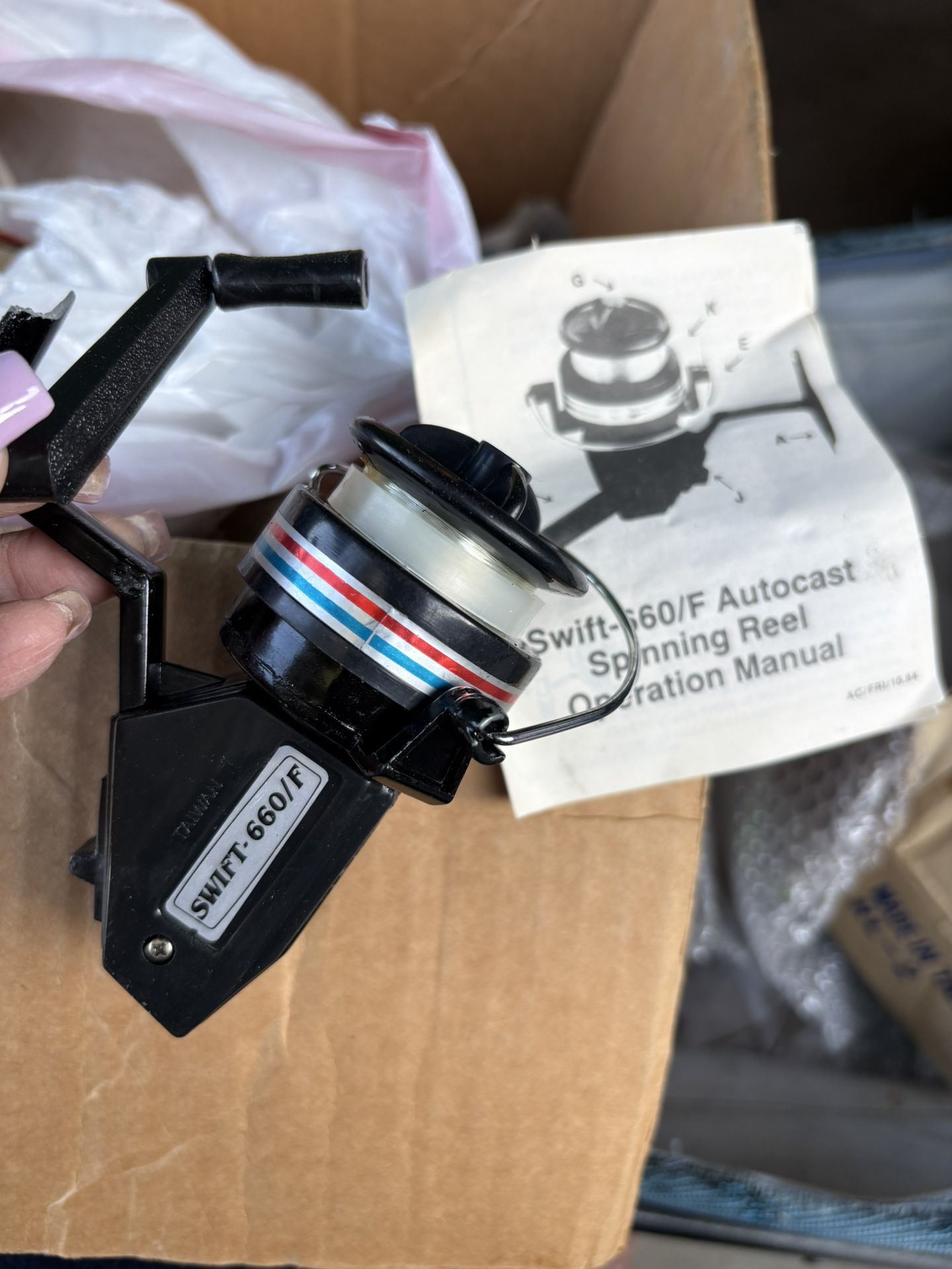 Swift fishing reel. NEW