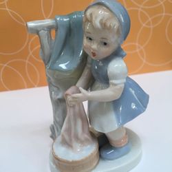 Vintage Blue Danube China Porcelain Girl Washing Laundry Figurine