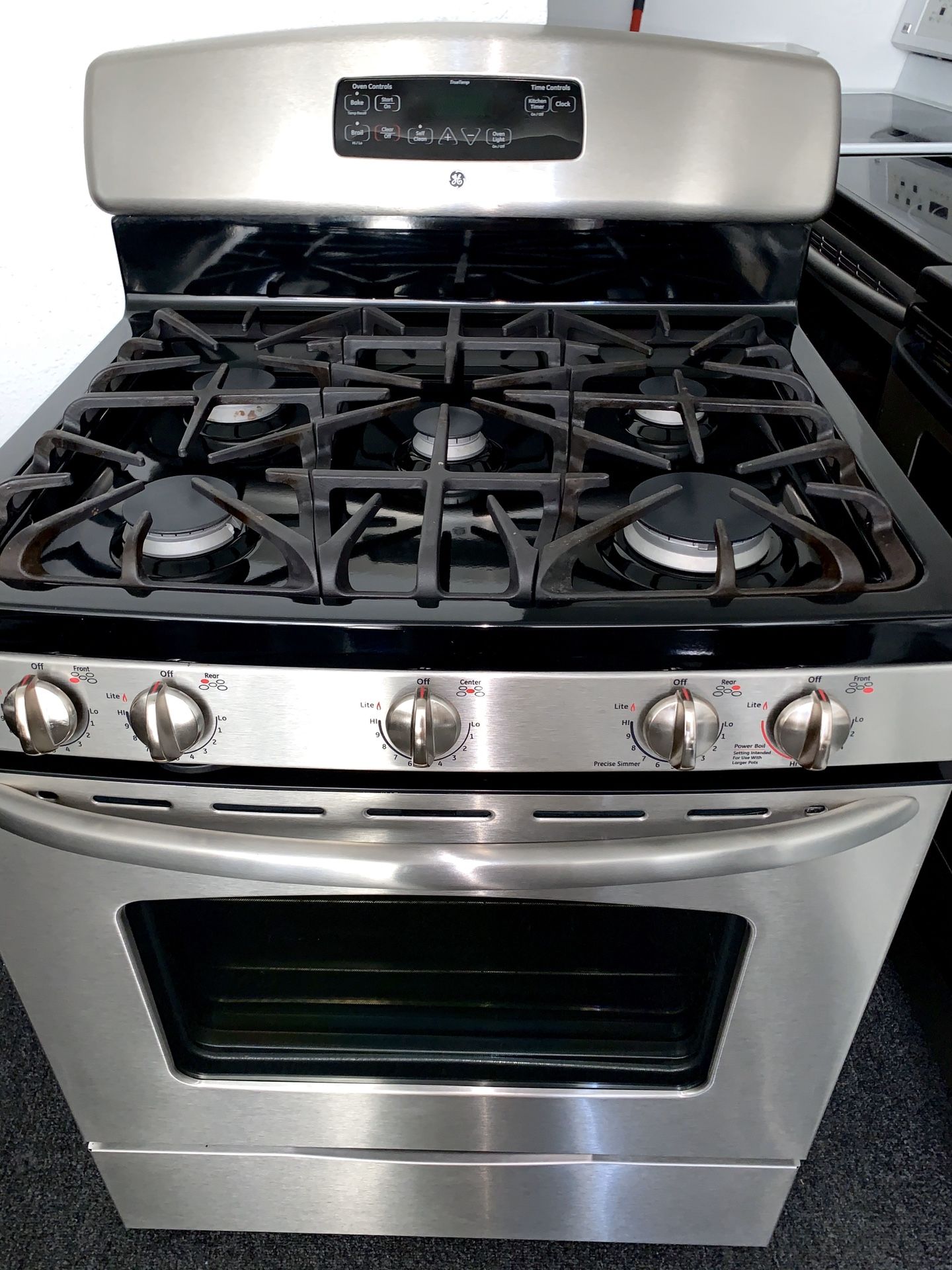 GE 5 Burner Gas Stove for Sale in Auburn, WA OfferUp